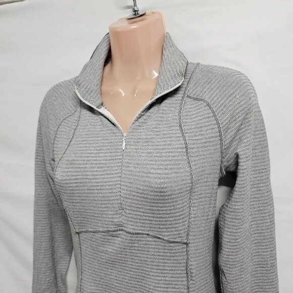 Lululemon Define 1/4 Zip Jacket Women Size 4 Gray Striped - Picture 11 of 14